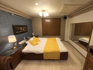 room208